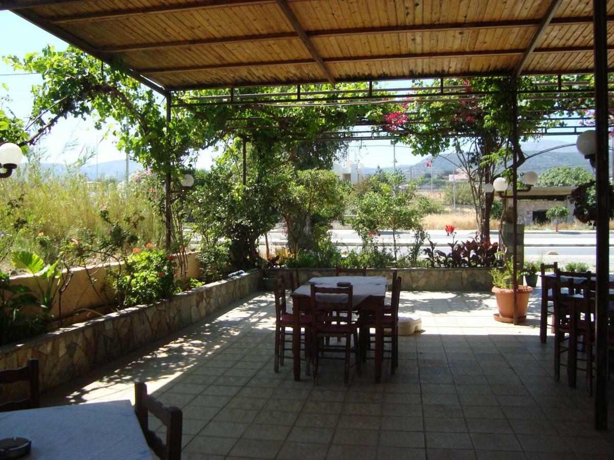 Athina Hotel Réthimno Kültér fotó